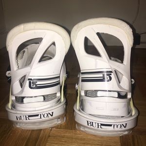 Burton scribe bindings, size medium